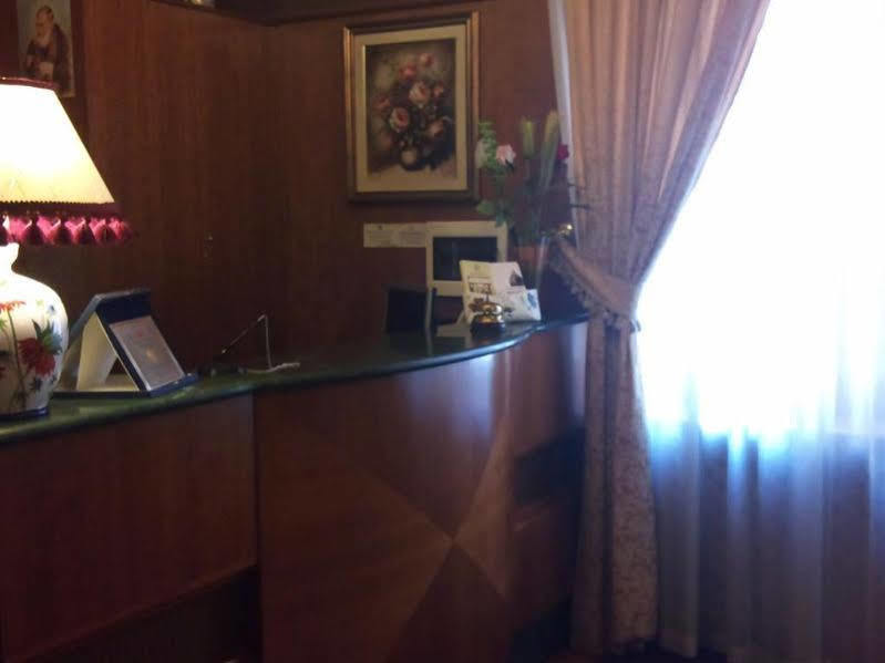 Hotel Imperial Торино Екстериор снимка