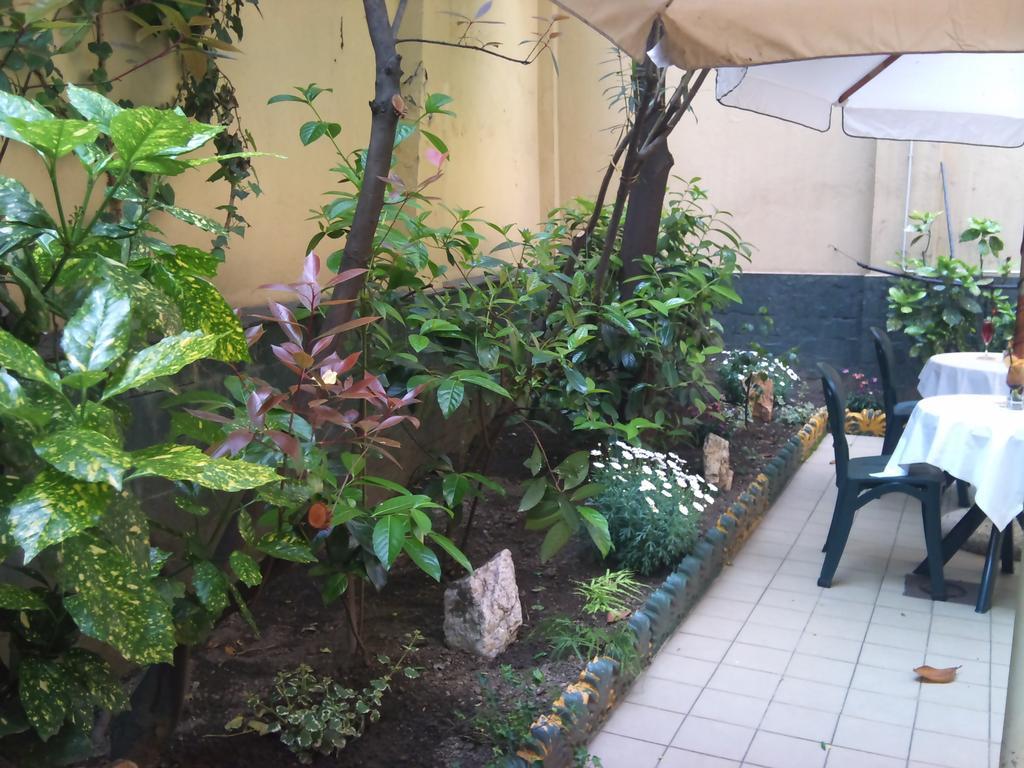Hotel Imperial Торино Екстериор снимка